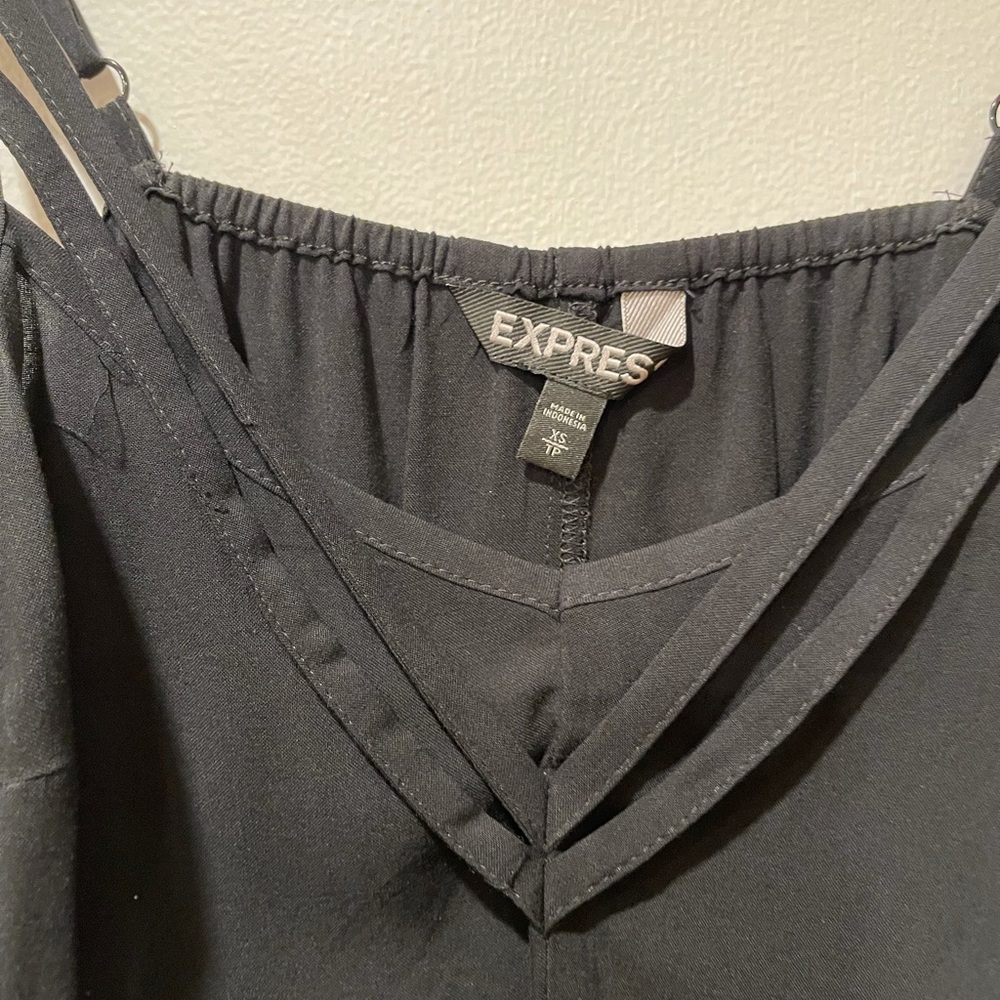 Express Romper - Picture 3 of 5